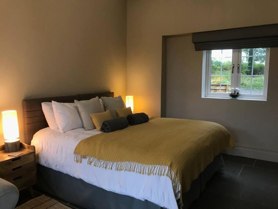 Luxury Barn Conversion At Rudding Harrogate Eksteriør bilde