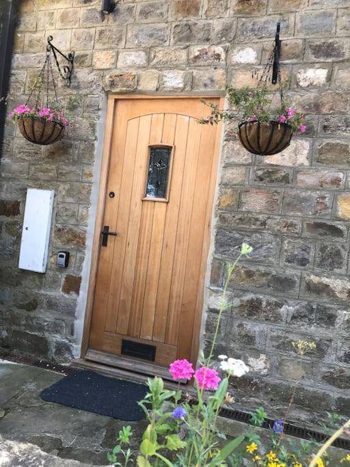 Luxury Barn Conversion At Rudding Harrogate Eksteriør bilde